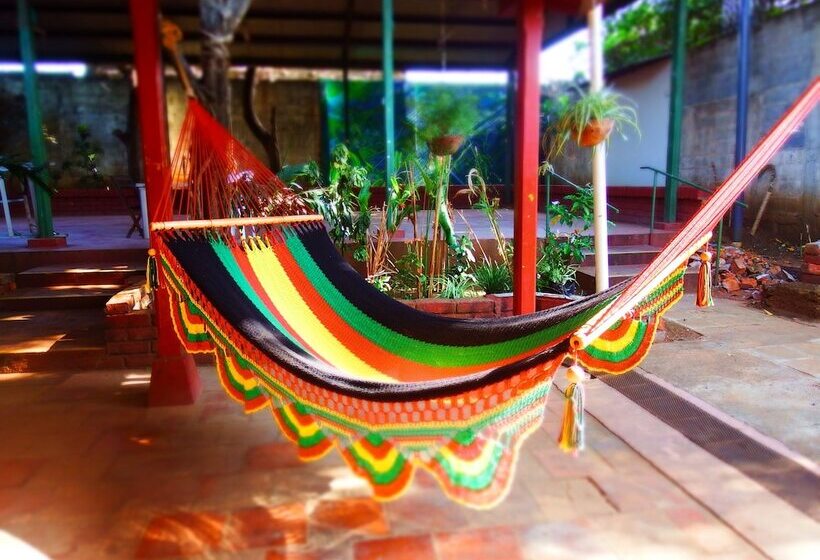 هتل Casa Benjamin Linder