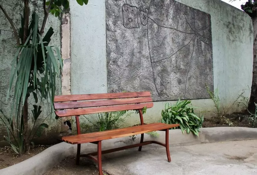 هتل Casa Benjamin Linder