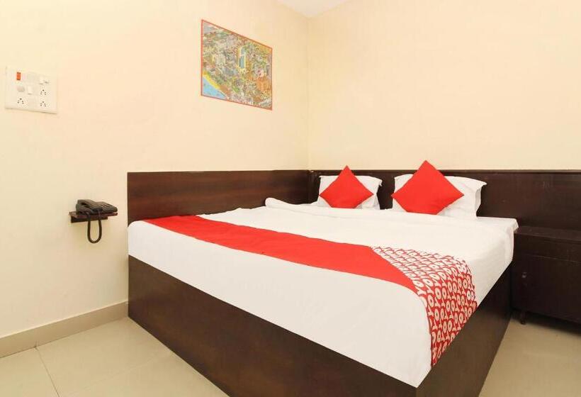 酒店 O Vasundhara Guest House Near Tankbund