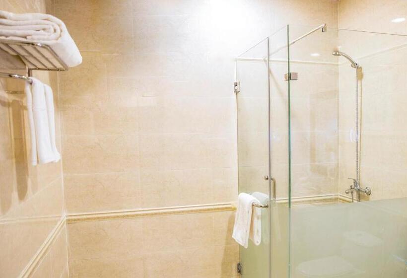 Laten Suites Al Naseem