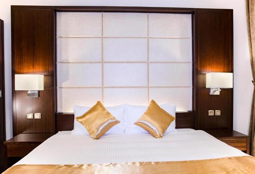 Laten Suites Al Naseem