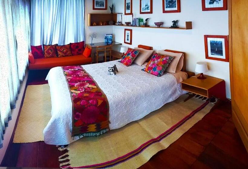 Bed & Breakfast Finca Petrona