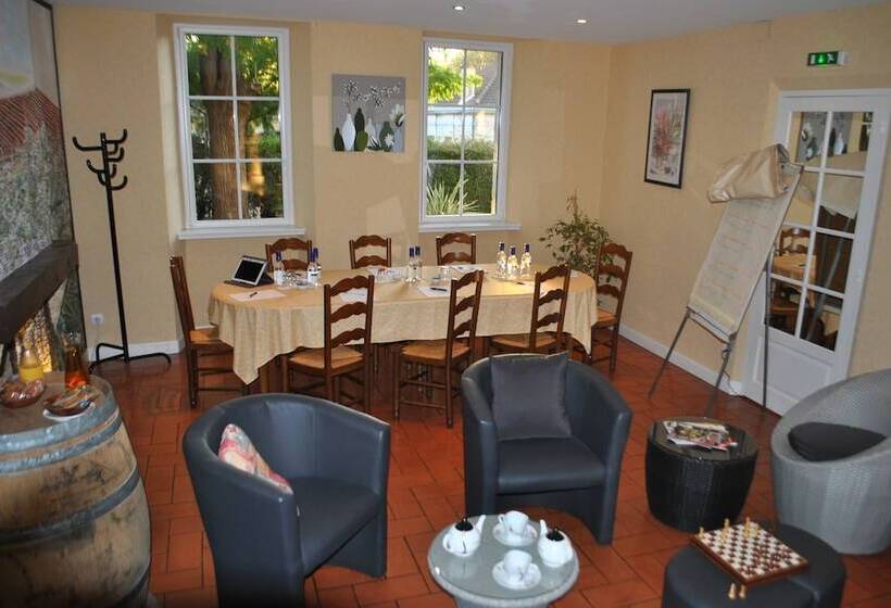 Отель Auberge Du Porche