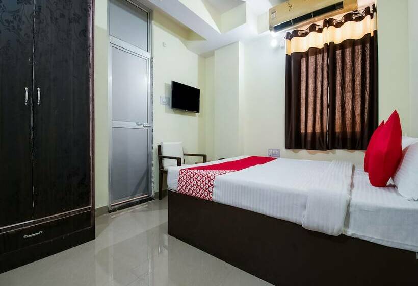 בית מלון כפרי Oyo 28221 Near P&m Mall