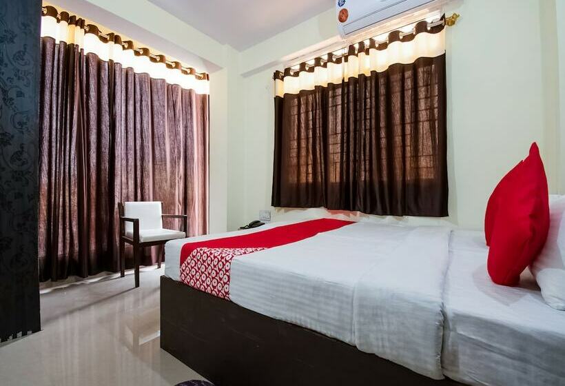 בית מלון כפרי Oyo 28221 Near P&m Mall