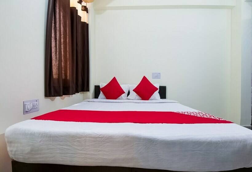 בית מלון כפרי Oyo 28221 Near P&m Mall