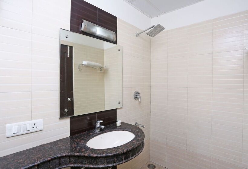 Oyo 19309 Hotel Rajshree