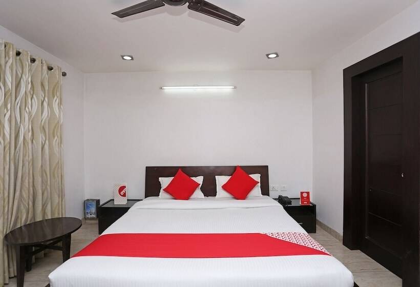 Oyo 19309 Hotel Rajshree