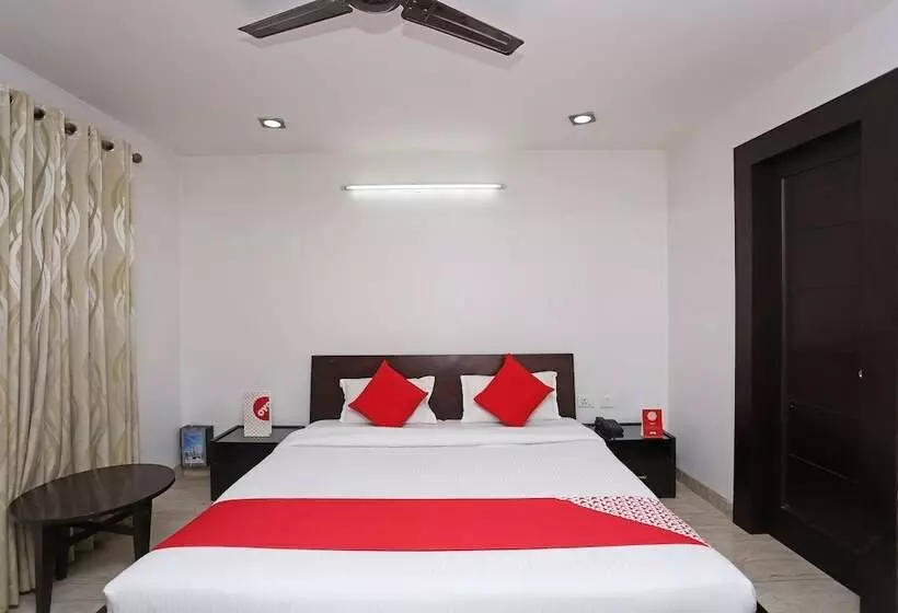 Oyo 19309 Hotel Rajshree