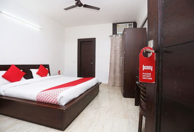 Oyo 19309 Hotel Rajshree