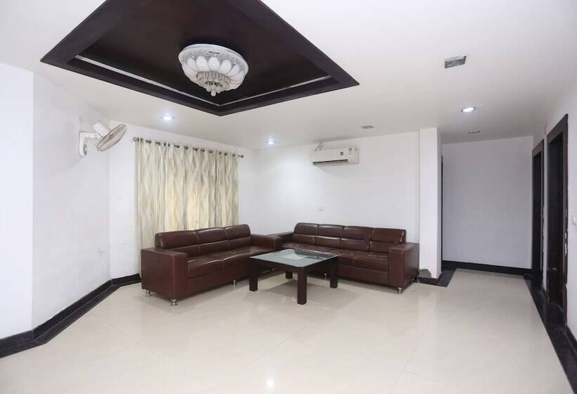 Oyo 19309 Hotel Rajshree