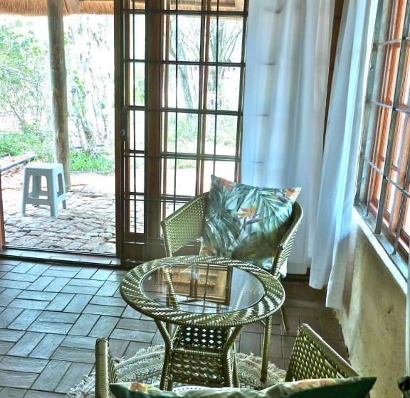 פנסיון African Aces