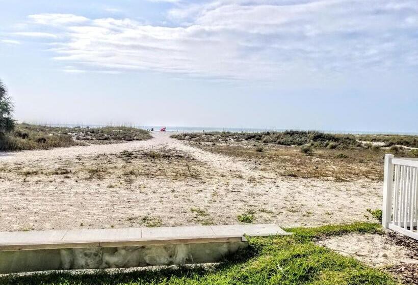 Provident Oceana Beachfront Suites