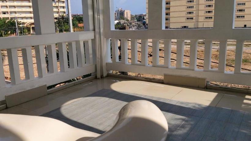 Hostel Al Jomtien Guesthouse