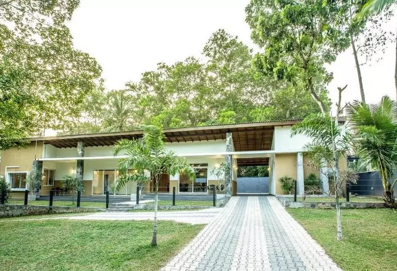 ベッドアンドブレックファースト Temple Pond Villa Colombo