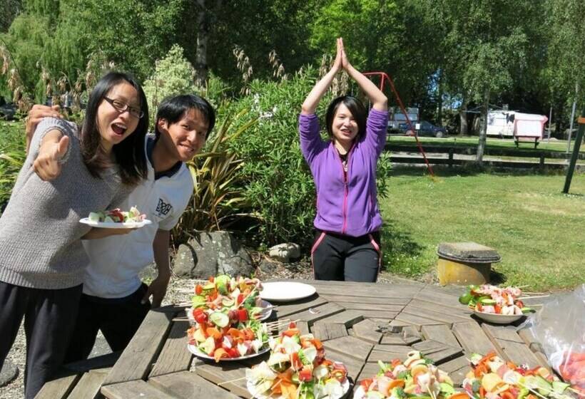 모텔 Glenmark Holiday Park