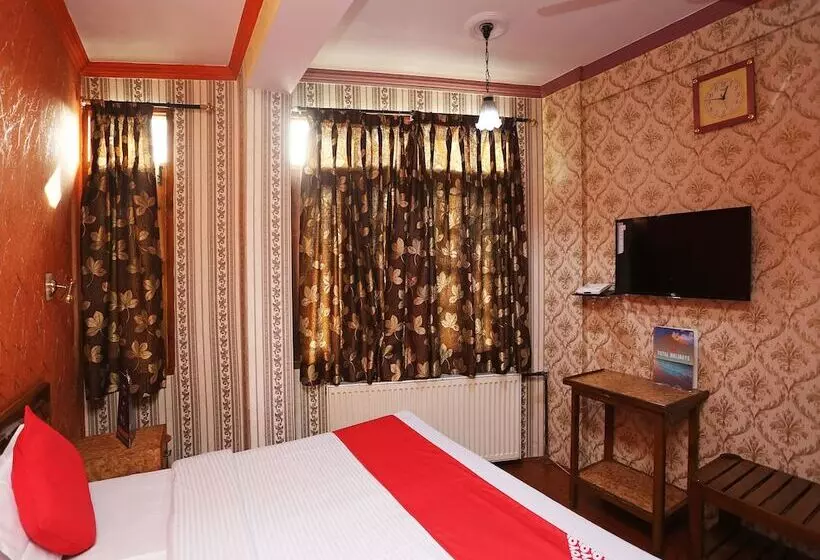 Oyo 24966 Grand Hotel & Restaurant
