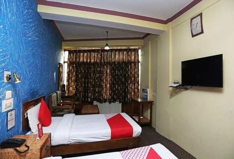 Oyo 24966 Grand Hotel & Restaurant