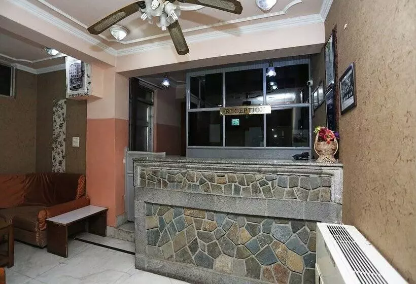 Oyo 24966 Grand Hotel & Restaurant