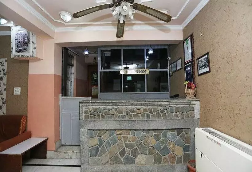 Oyo 24966 Grand Hotel & Restaurant
