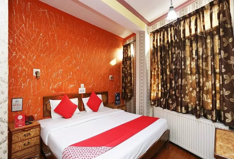 Oyo 24966 Grand Hotel & Restaurant