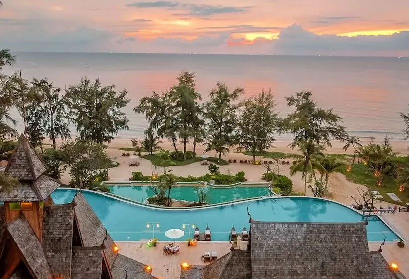Santhiya Phuket Natai Resort & Spa