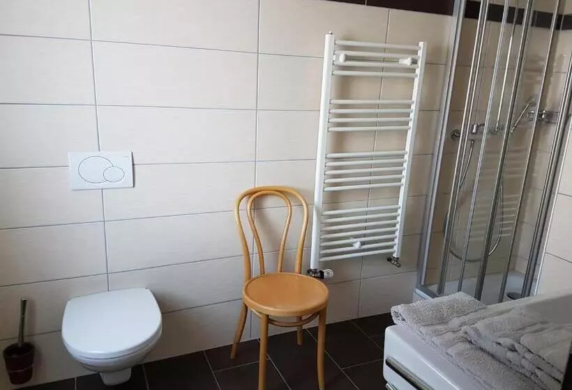 Auberge De La Couronne