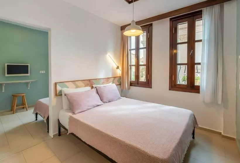 ホテル Bouti Ayvalık