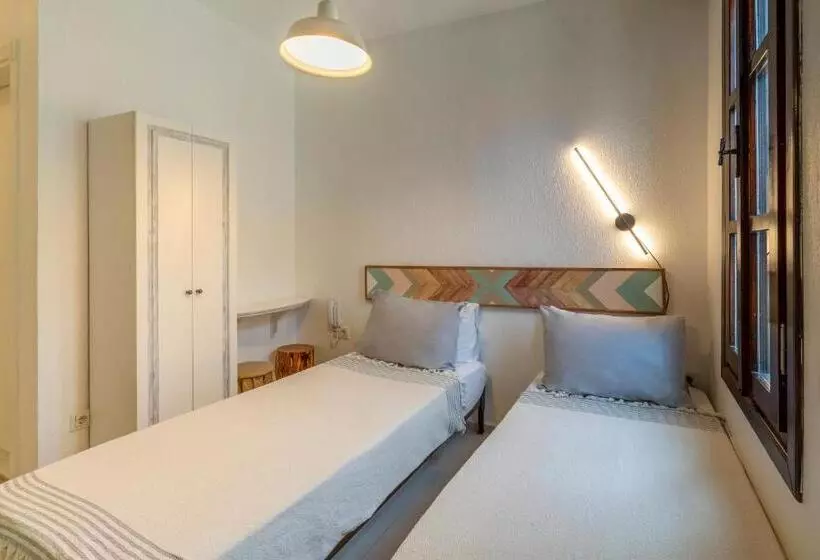 ホテル Bouti Ayvalık