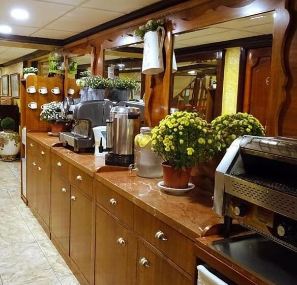 Hotel Ciudad De Vitoria