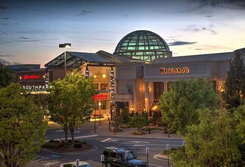 ホテル Fairfield Inn & Suites Charlotte Pineville