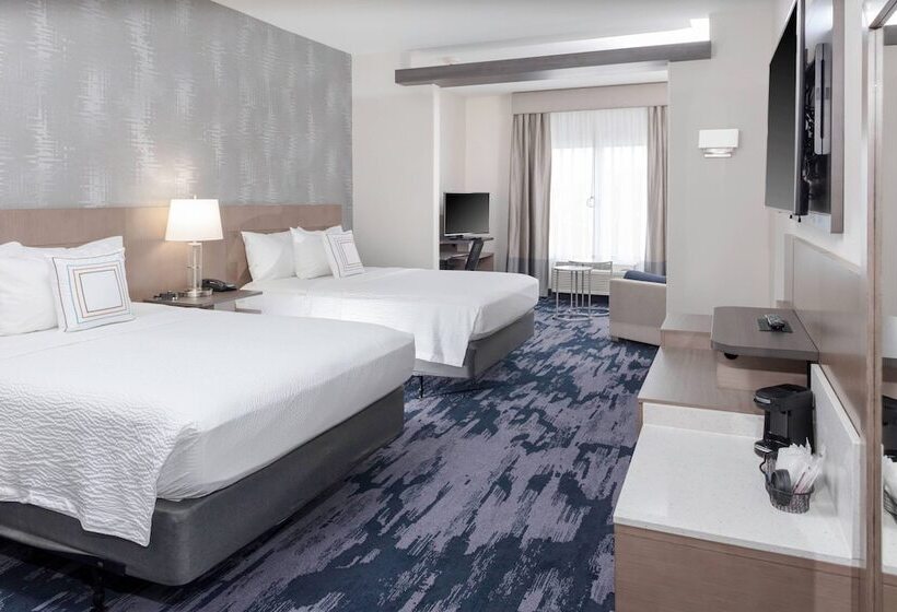 فندق Fairfield Inn & Suites Charlotte Pineville