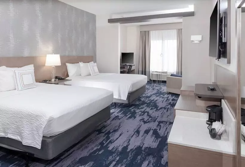 ホテル Fairfield Inn & Suites Charlotte Pineville