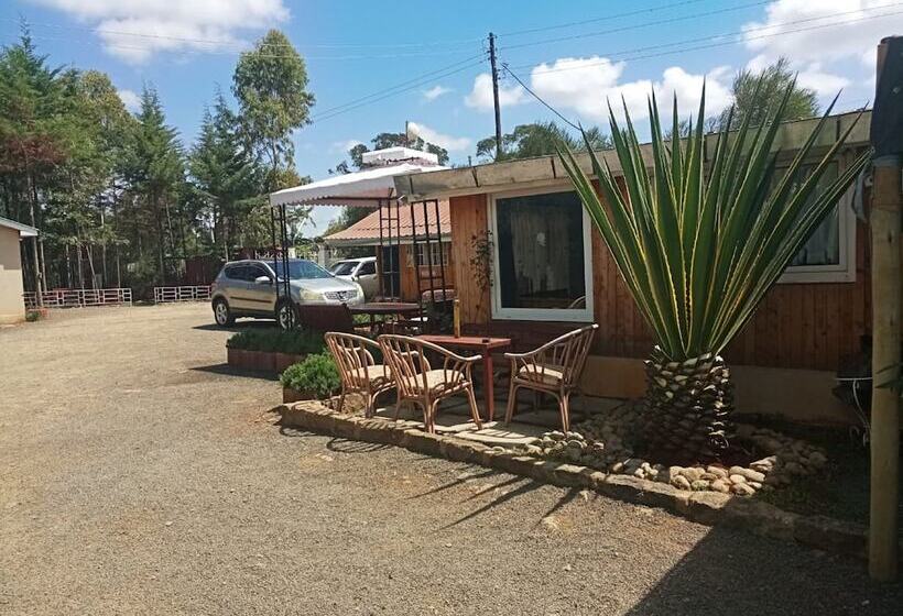 هتل Mlima View Gardens