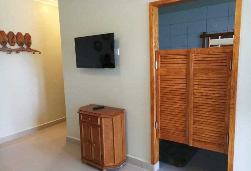 هتل Mlima View Gardens