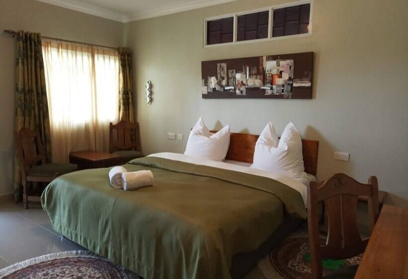 هتل Mlima View Gardens