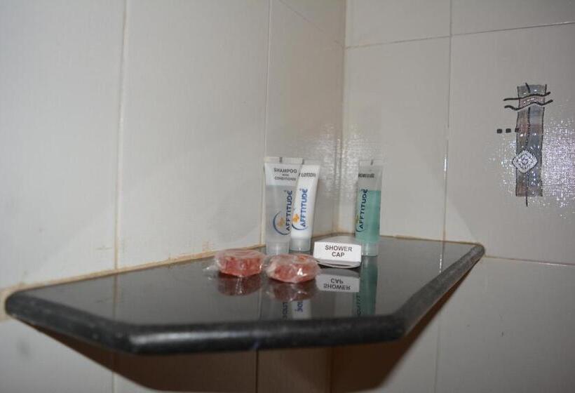 בית מלון כפרי Sonika S Paradise