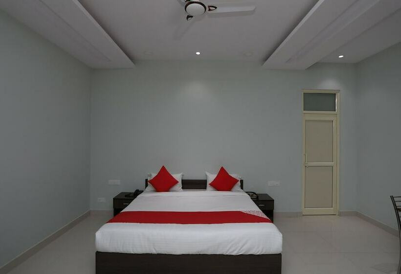 Oyo 18314 Hotel Kailash Mansarovar And Banquet Hall