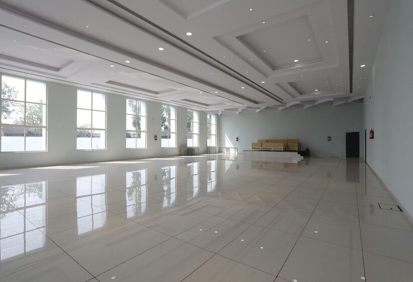 Oyo 18314 Hotel Kailash Mansarovar And Banquet Hall