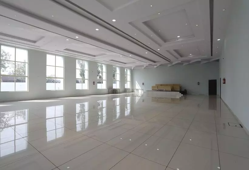 Oyo 18314 Hotel Kailash Mansarovar And Banquet Hall