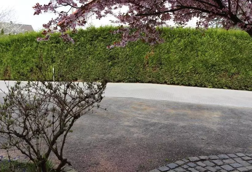 Majatalo Gästehaus Kirschgarten