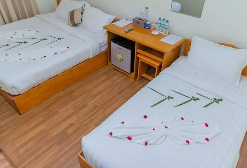 ペンション Lwin Bagan Motel