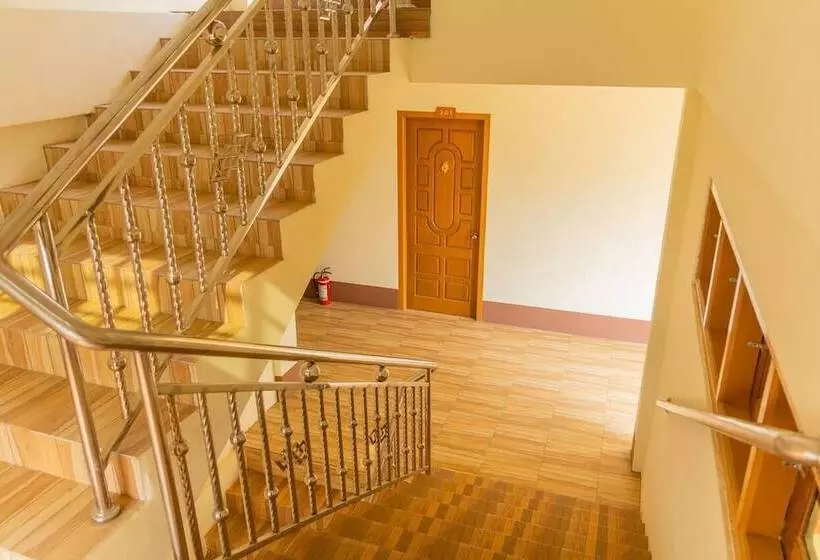 ペンション Lwin Bagan Motel