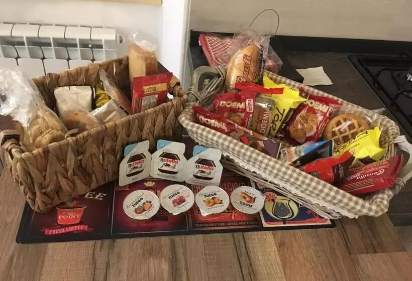 تختخواب و صبحانه Sagittabondo