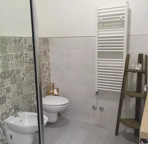 تختخواب و صبحانه Sagittabondo