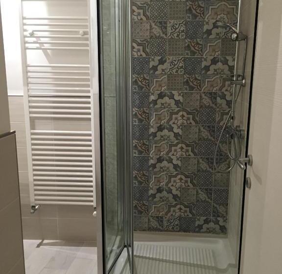 تختخواب و صبحانه Sagittabondo