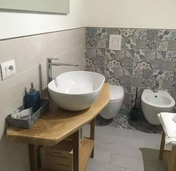 تختخواب و صبحانه Sagittabondo