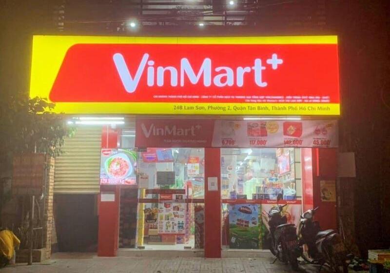 White Diamond Hotel   Airport