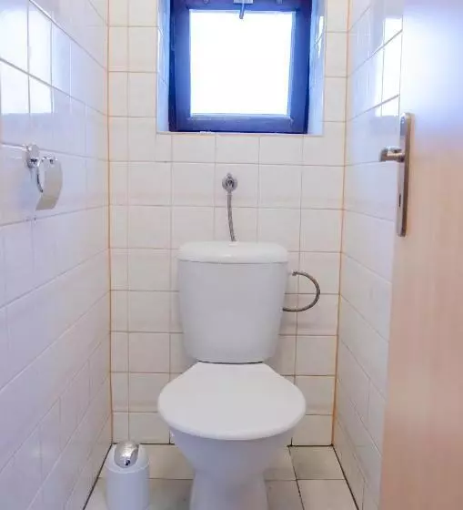 Majatalo Penzion Hády