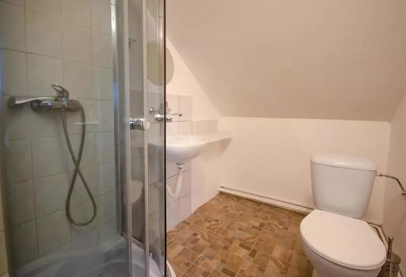 Majatalo Penzion Hády